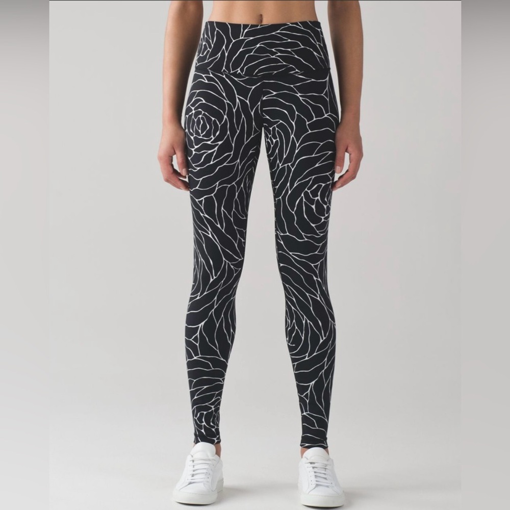 LULULEMON Wunder Under Hi-Rise Tight (Full-On Luxtreme)
